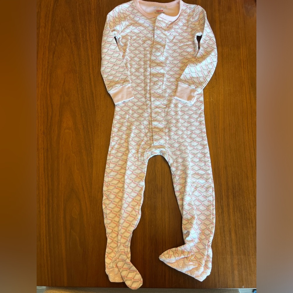 Magnetic Me Footie - 12-18M